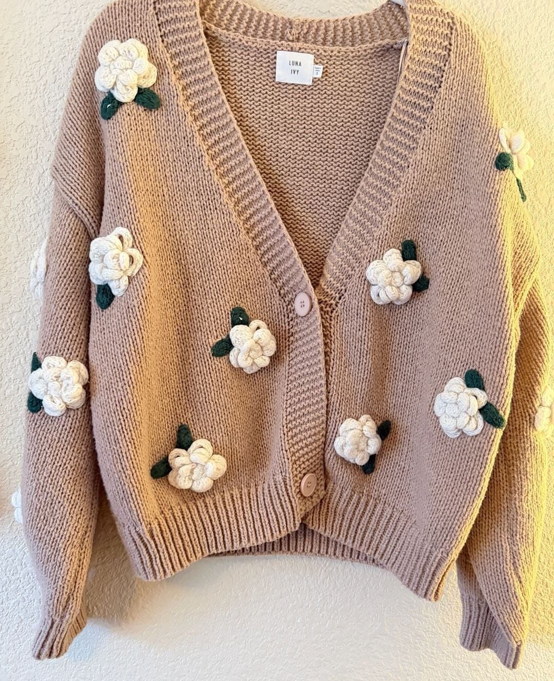 Luna Ivy Cardigan Size S Pink 3D Floral Applique Chunky Knit 6