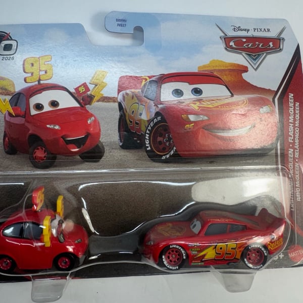 Disney Pixar Cars Maddy McGear & Lightning McQueen