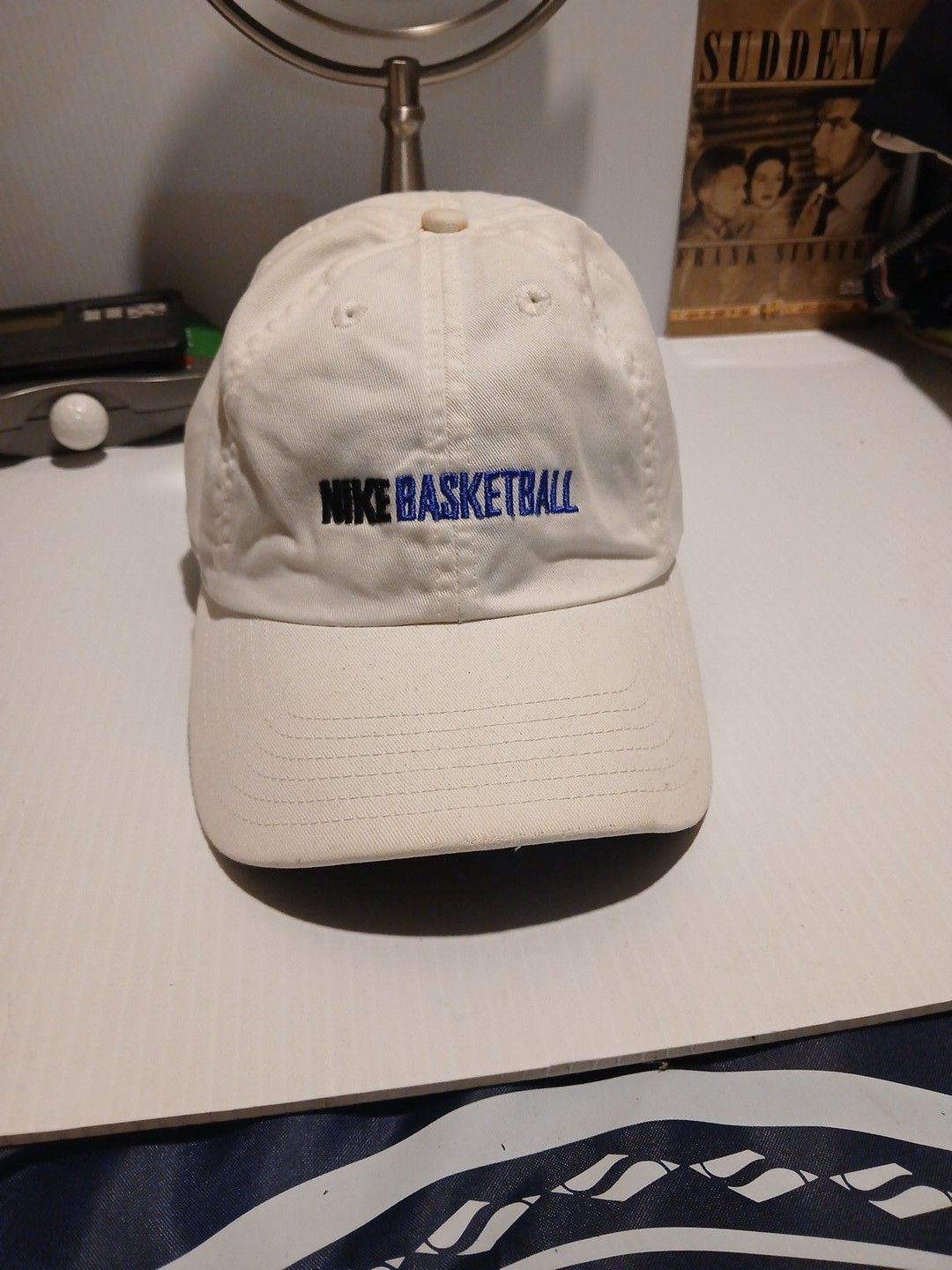 Nike Basketball Vintage Dad Hat White Blue Embroidered Strapback 2