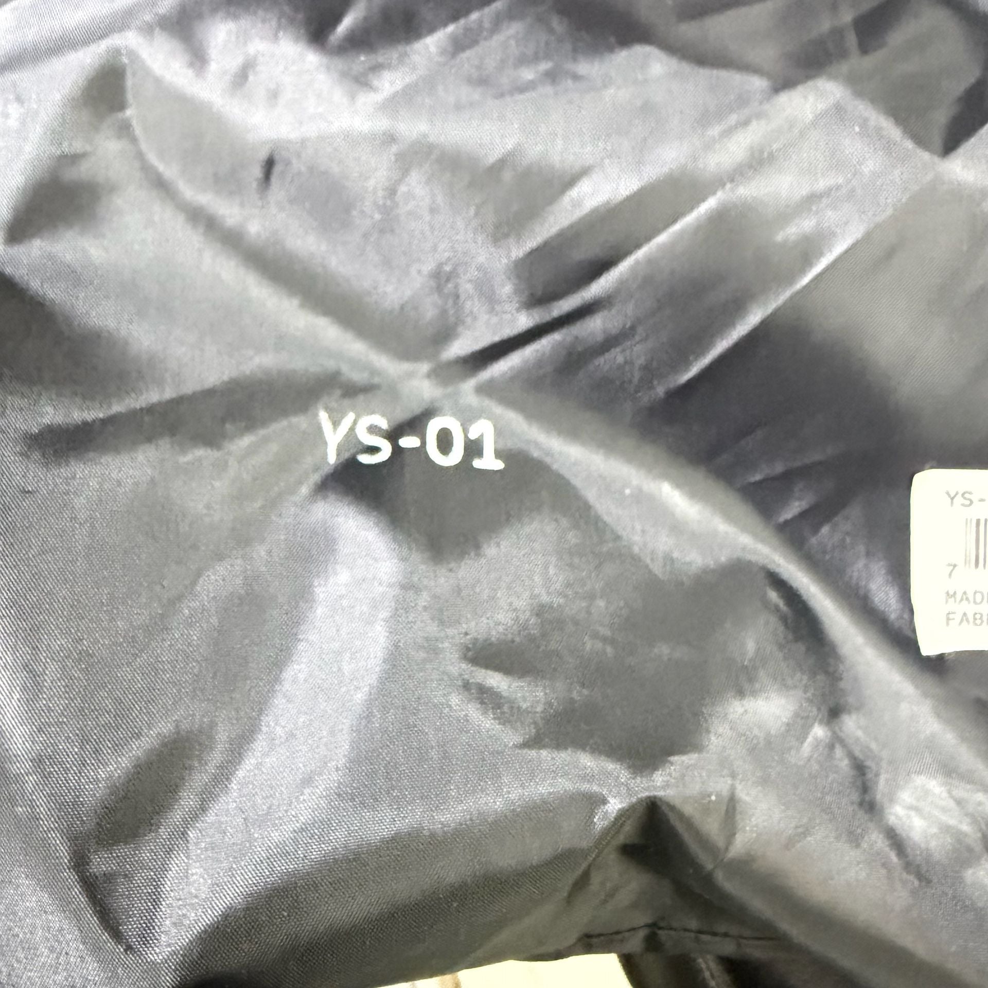 YS-01 YS-01 Slides Size 9 Black Sandals 8