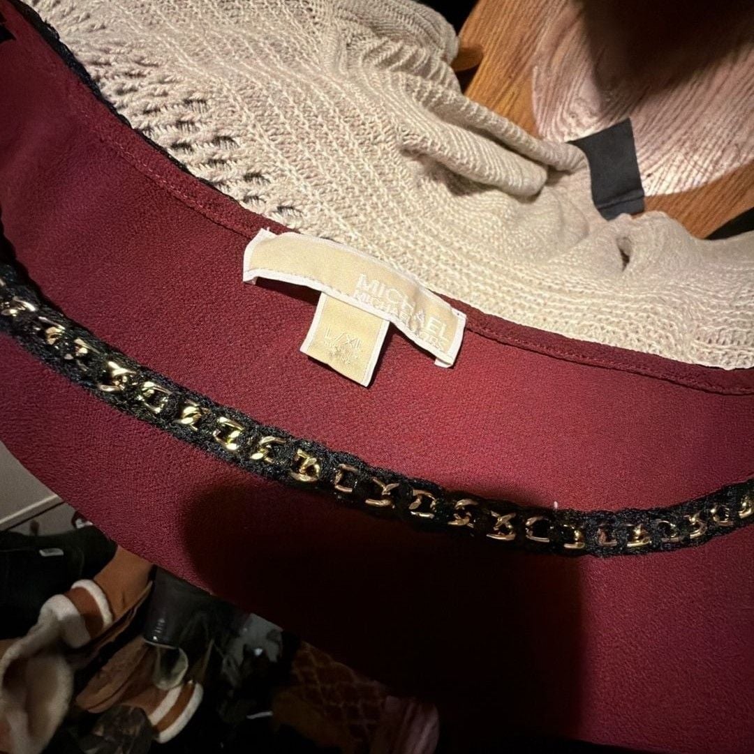 Michael Kors Blouse Size L/XL Burgundy Chain Trim 4