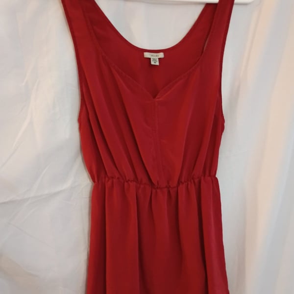 Ecote Tank Top Size M Red Sleeveless Blouse