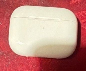 Apple AirPods Pro 2nd Generation Wireless Earbuds Charging Case White 2