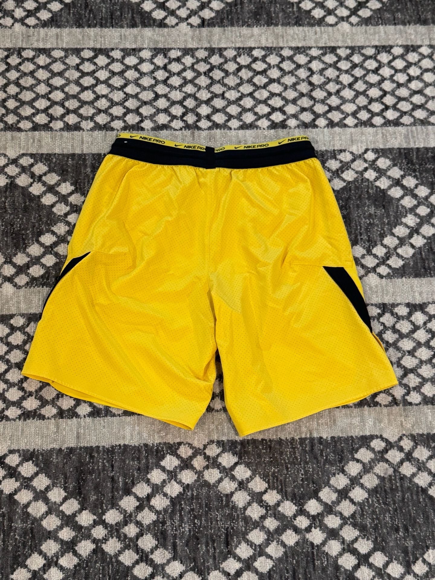 Nike Dri-FIT Flex Rep Pro Size S Yellow Training Shorts DD1700-709 3