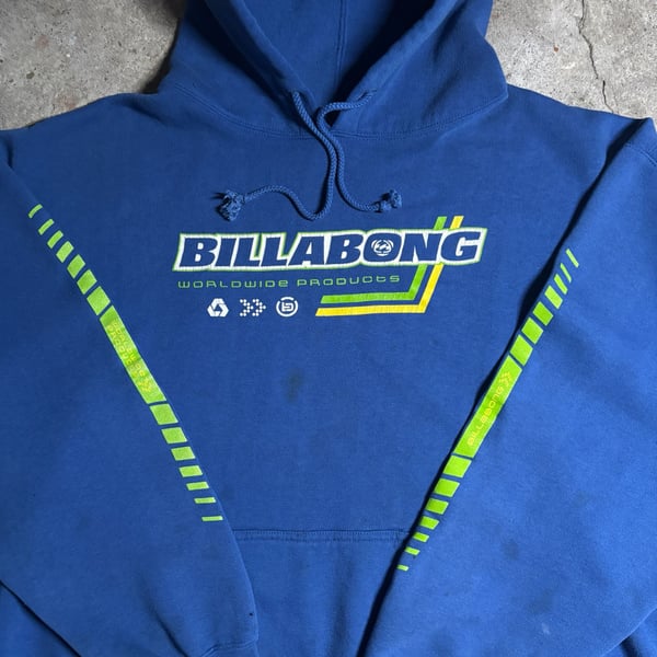 Rare vintage 2000s Y2K BillaBong Worldwide Surf Hoodie