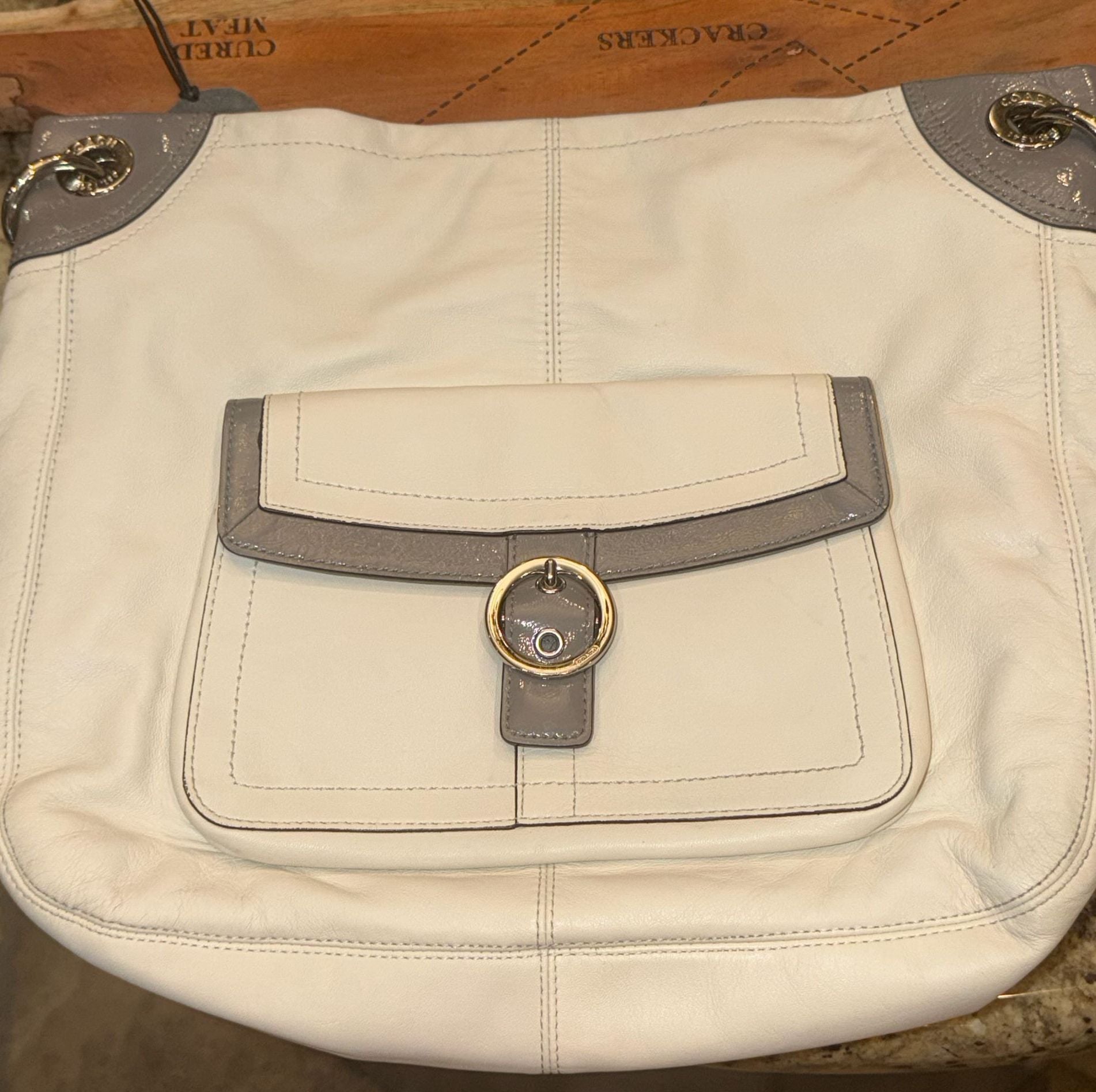 Coach Penelope White Leather Hobo Shoulder Bag
#25V1026 7
