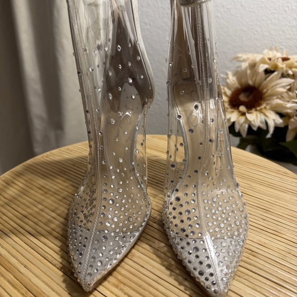 Jessica Simpson JP-Zolie Boots Size 8M/38.5 Clear Rhinestone Silver Stiletto