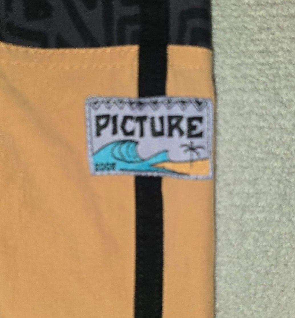 Product thumbnail 4