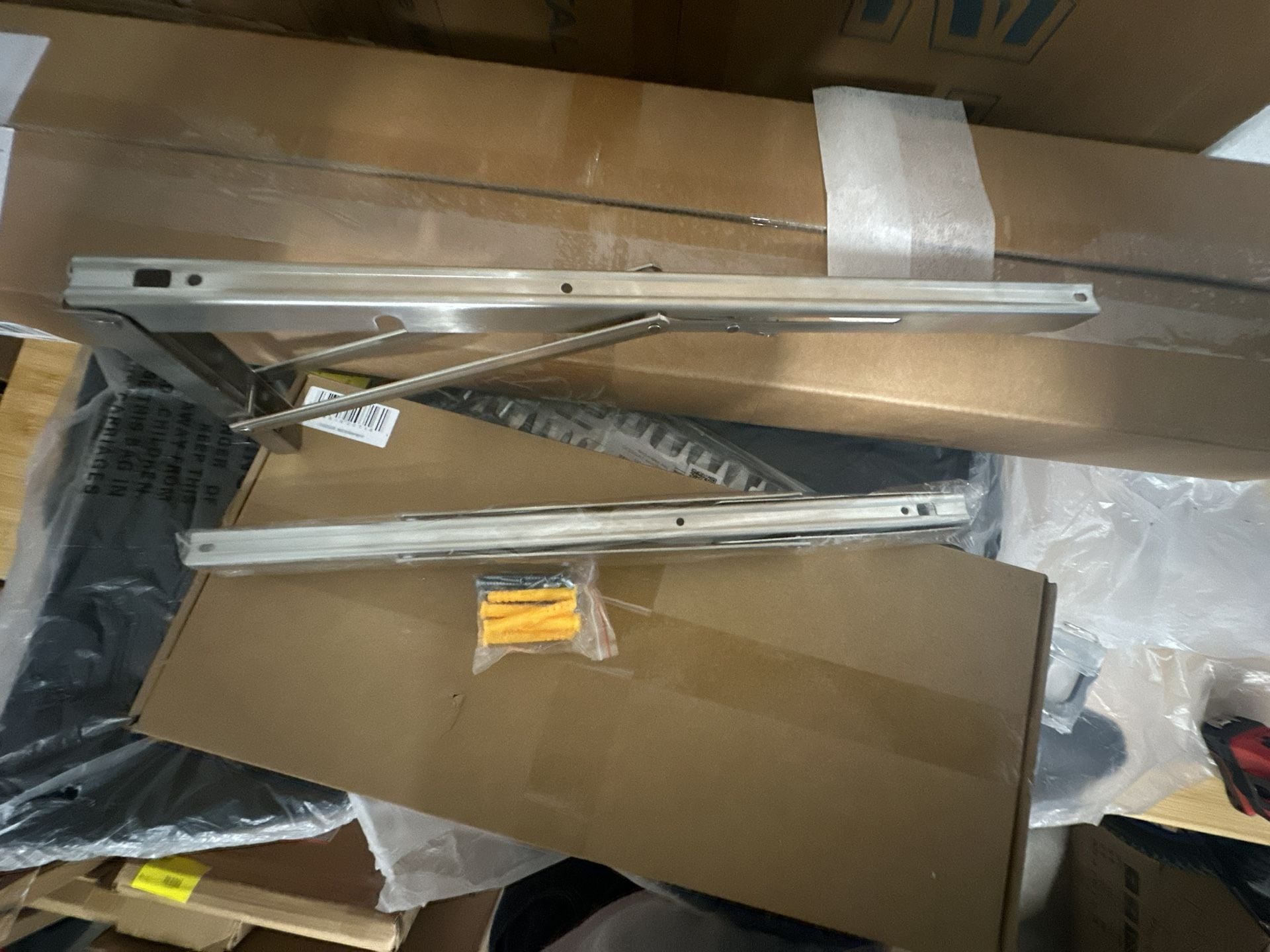 CNNUXI HARDWARE Stainless Steel Folding Shelf Brackets 1 set 3