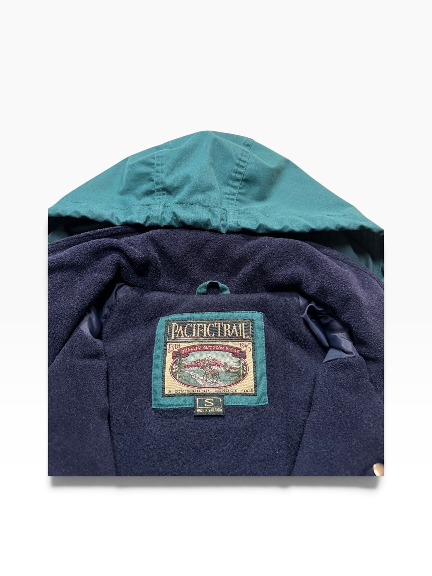 Product thumbnail 4