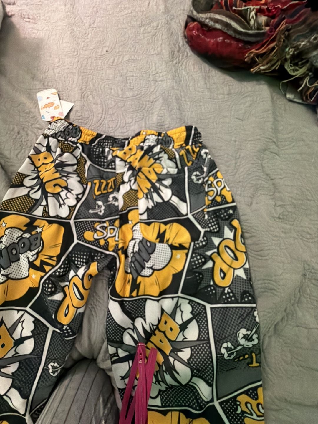 Drill Clothing Company Oh Snap! Comic Action Joggers Size L Yellow Black 10