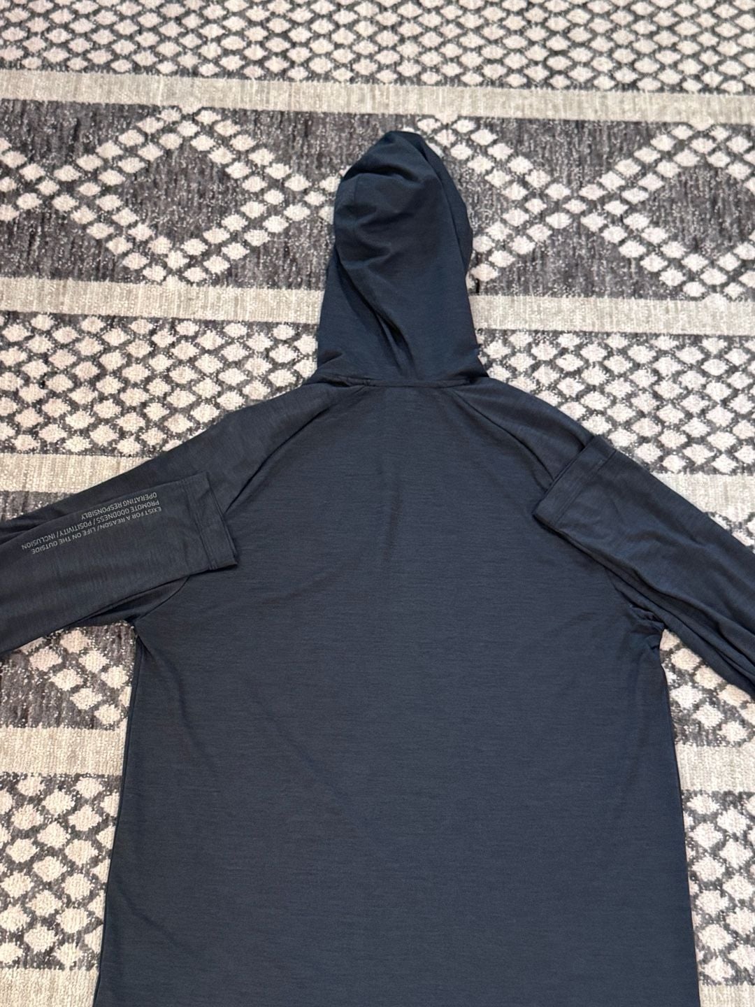 Hurley Short Sleeve Hoodie Size M Black Graphic T-Shirt Pullover 7