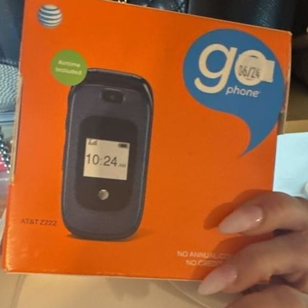AT&T GoPhone Z222 Flip Phone Box