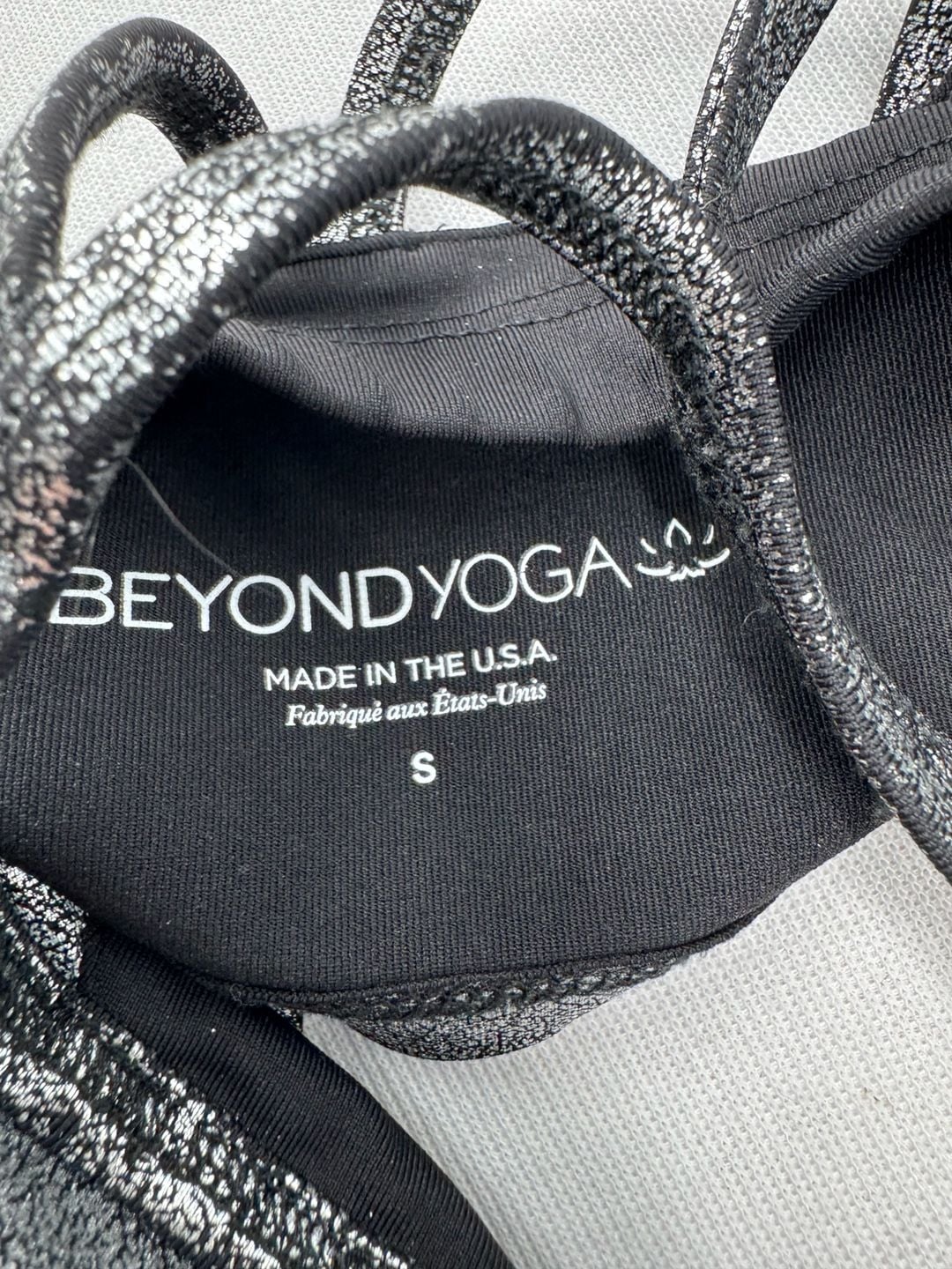 Beyond Yoga Sports Bra Size S Silver Metallic Cropped Active Tank 5
