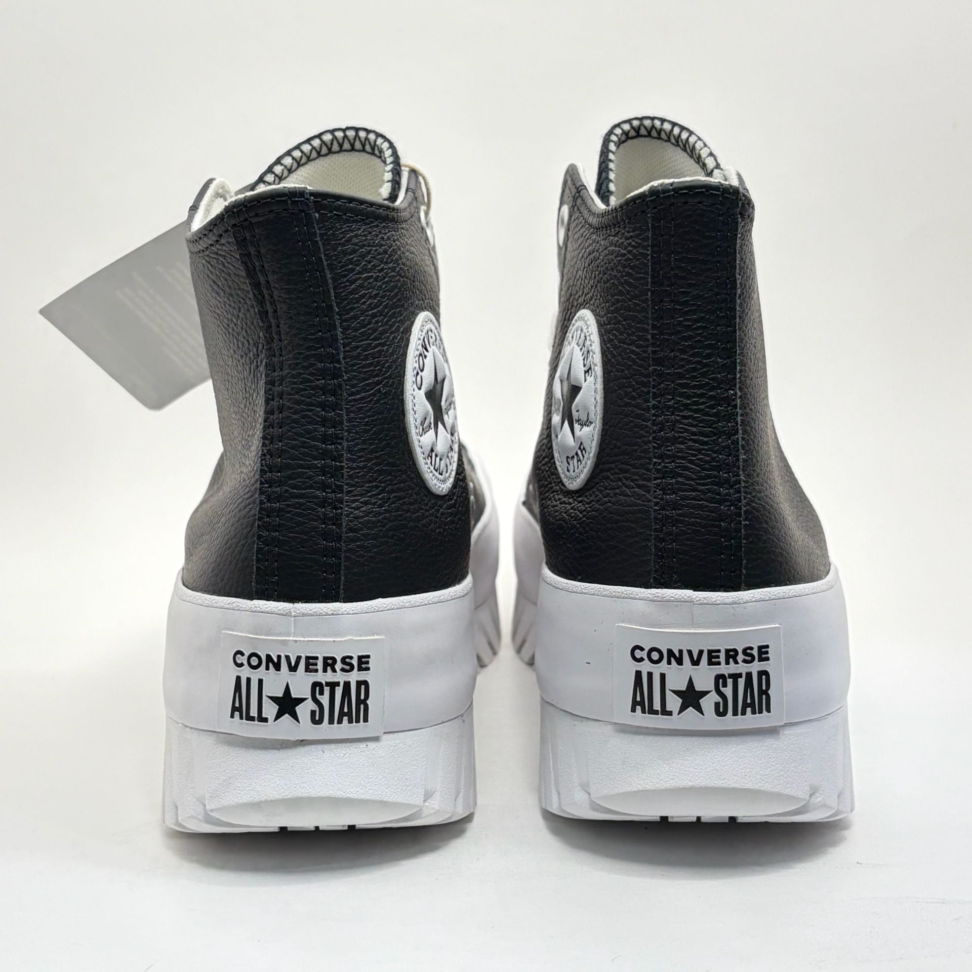 Converse CTAS Lugged 2.0 Leather Hi Black A03704C Men's 8.5 / Women's 10.5 8