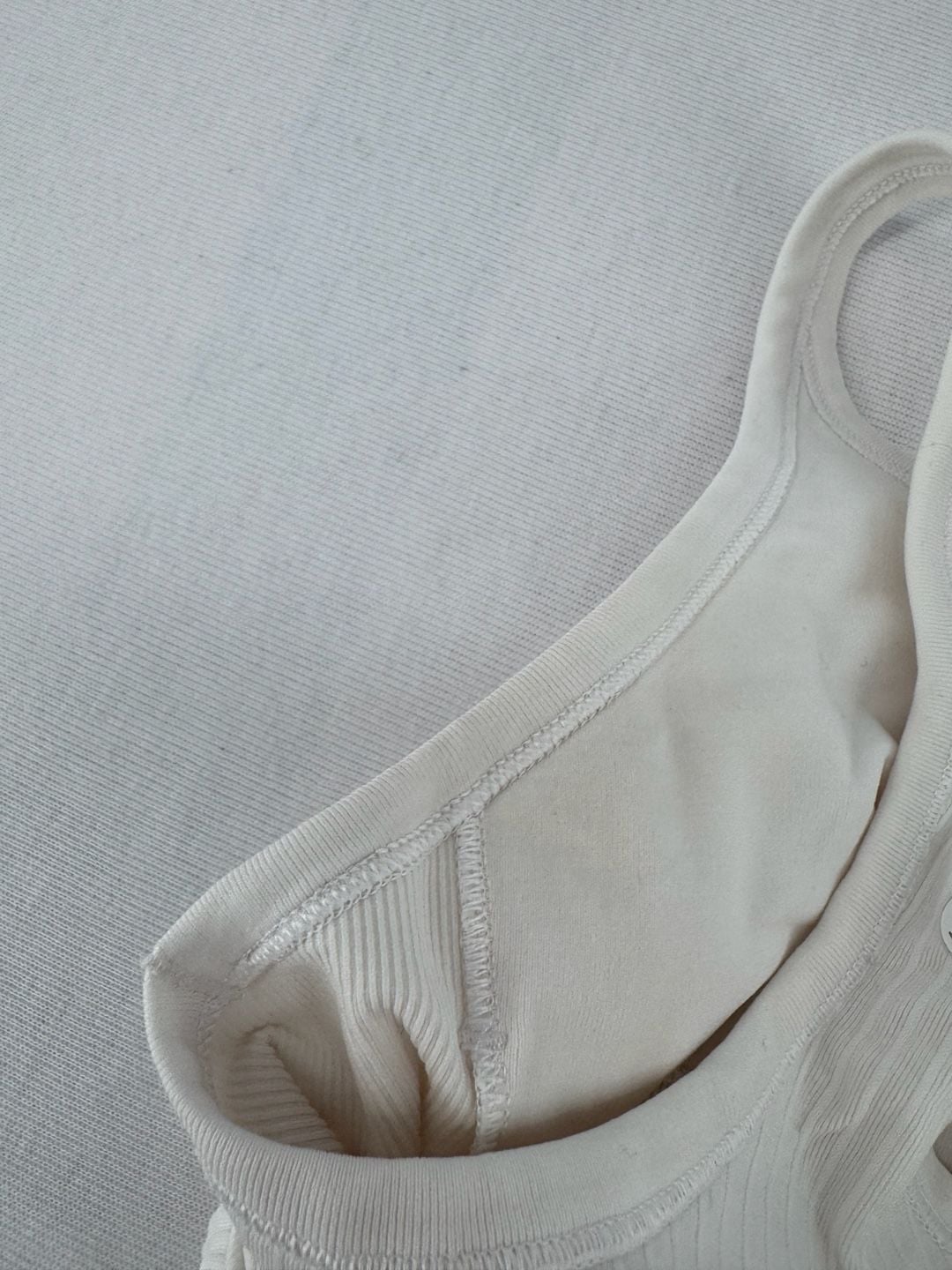 Lululemon Ebb to Street Tank Size 4 White Ribbed Built-In Bra 7