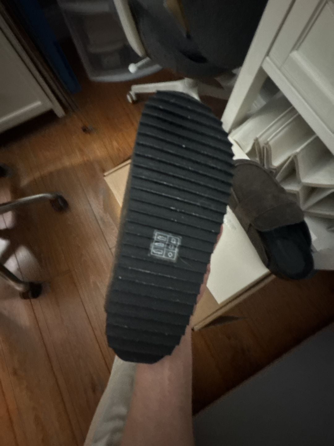 Product thumbnail 4