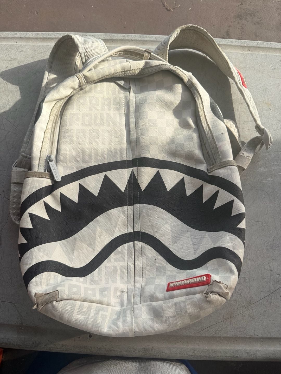 Sprayground Split The Check Pearl Backpack White Black 2