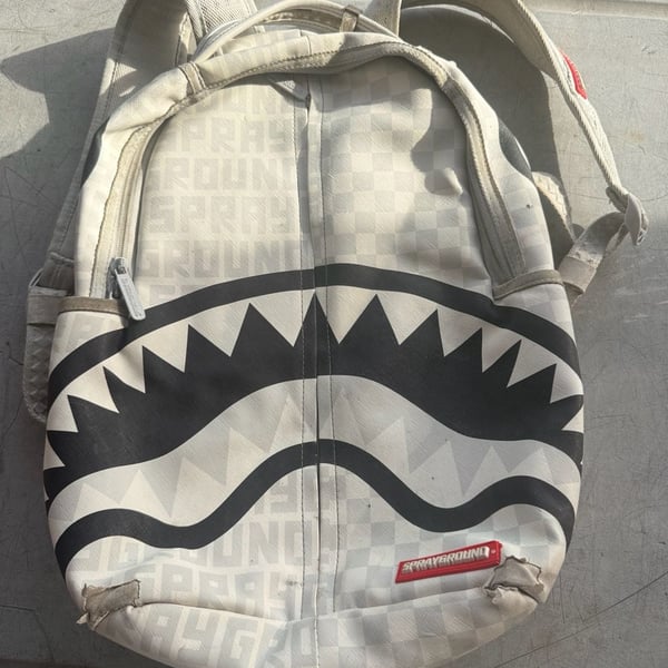Sprayground Split The Check Pearl Backpack White Black