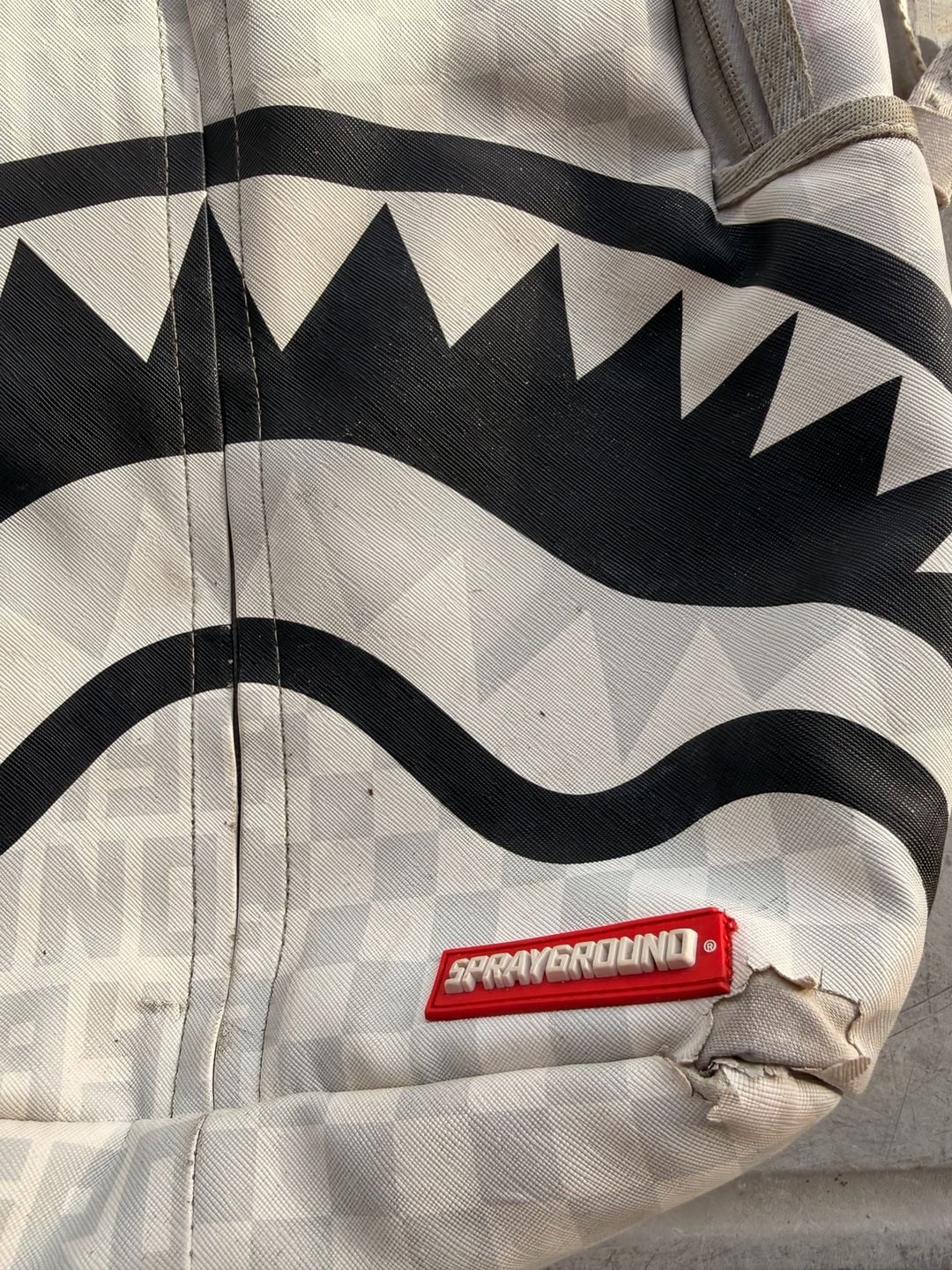 Sprayground Split The Check Pearl Backpack White Black 4
