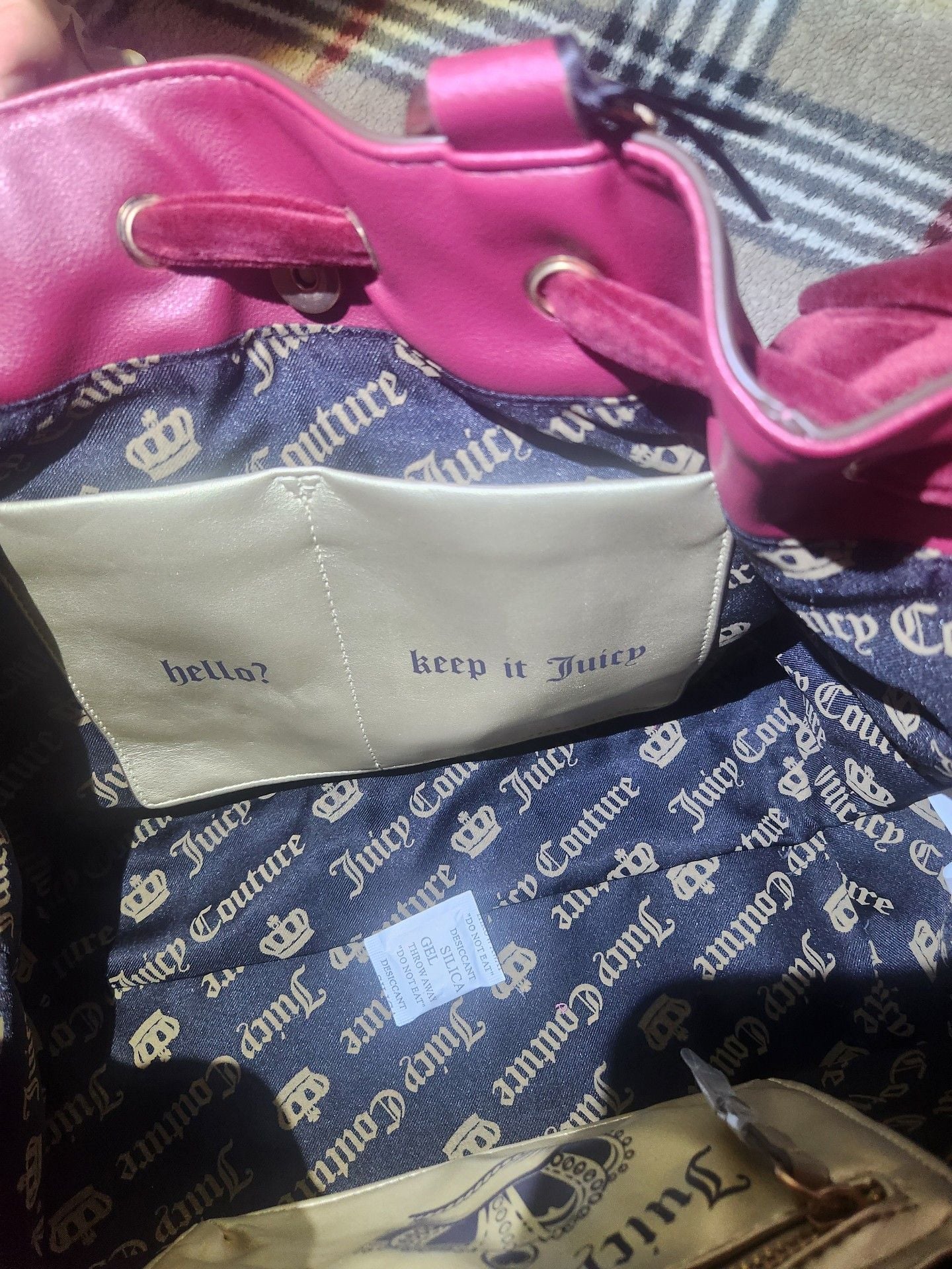 Juicy Couture Crown Tote Cranberry Juice Handbag 8
