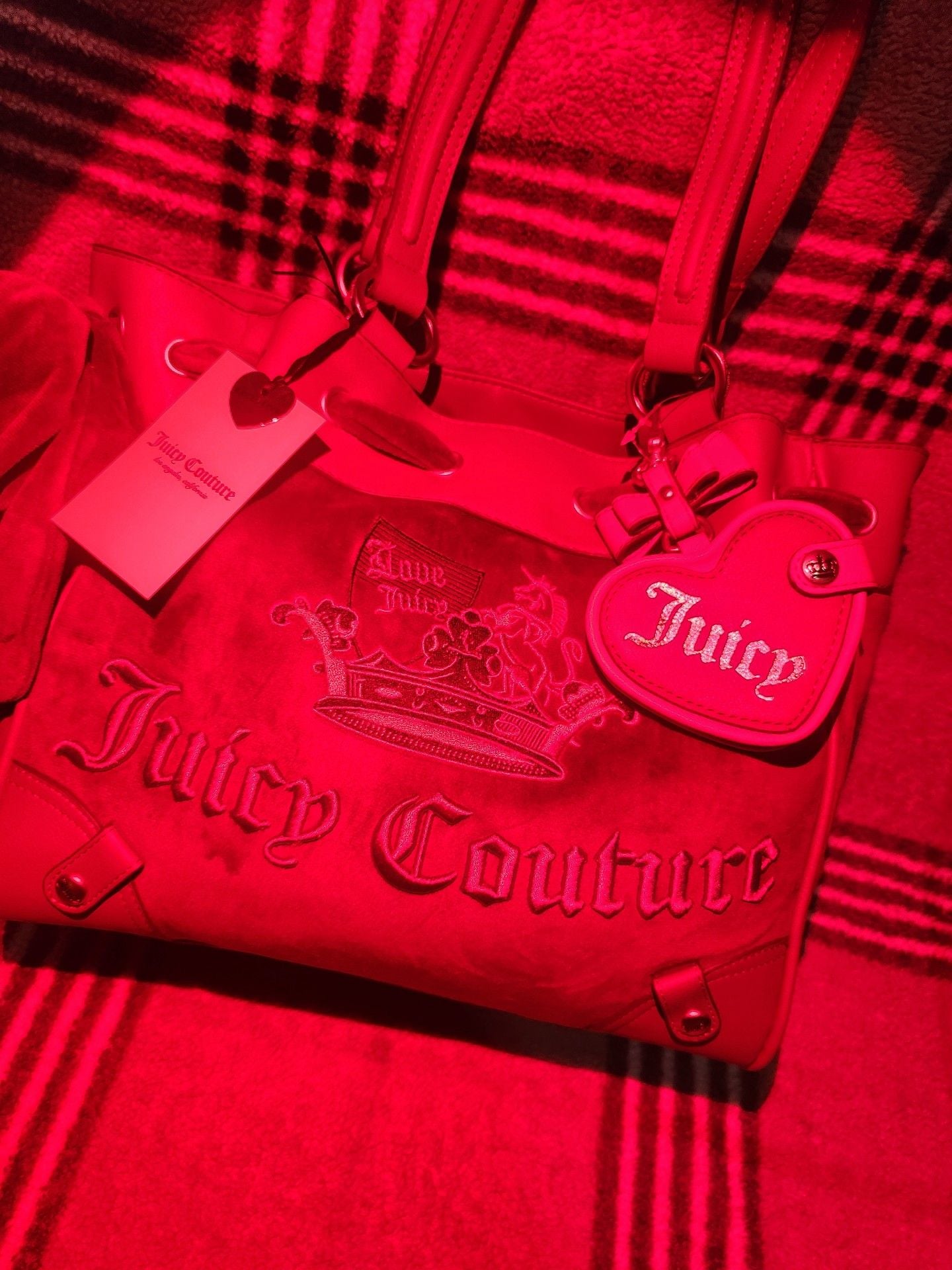 Juicy Couture Crown Tote Cranberry Juice Handbag 13