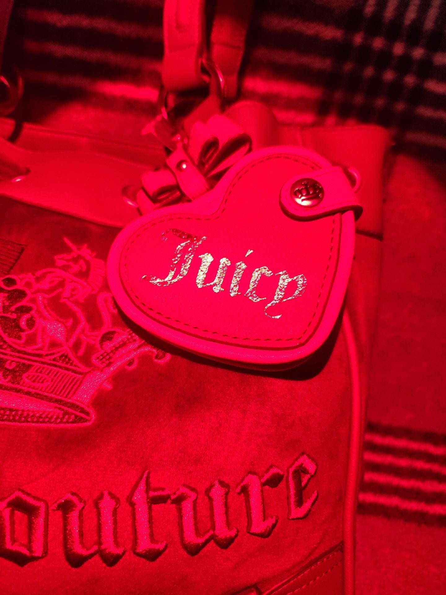 Juicy Couture Crown Tote Cranberry Juice Handbag 14