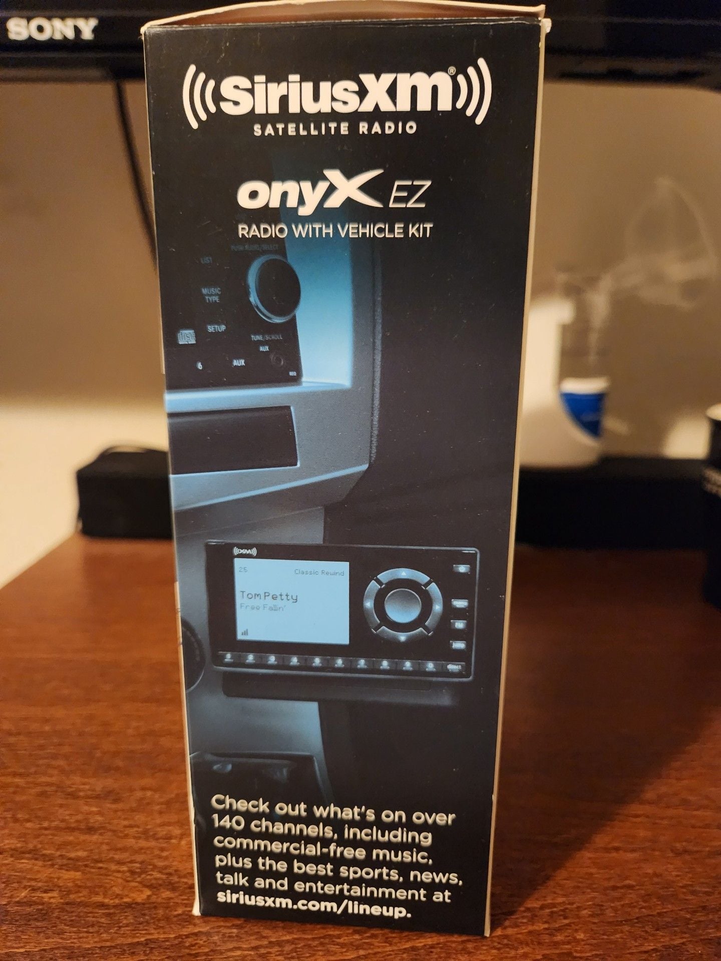 SiriusXM Onyx EZ Satellite Radio Vehicle Kit XEZ1V1 2
