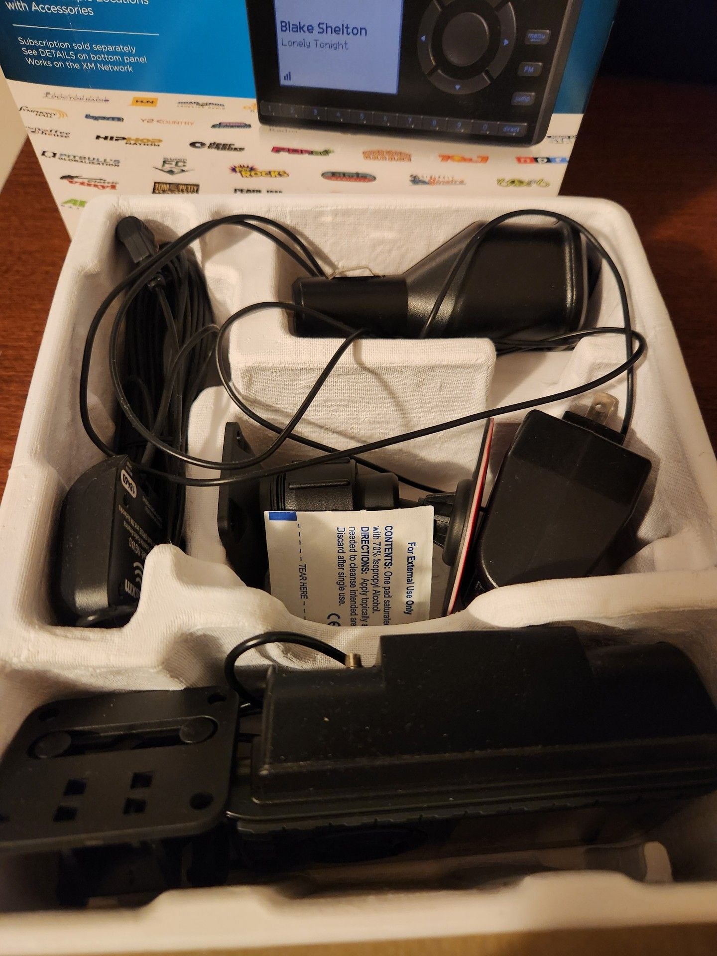 SiriusXM Onyx EZ Satellite Radio Vehicle Kit XEZ1V1 6