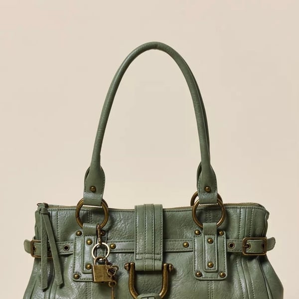 BDG Karlie Lock Shoulder Bag “eucalyptus”