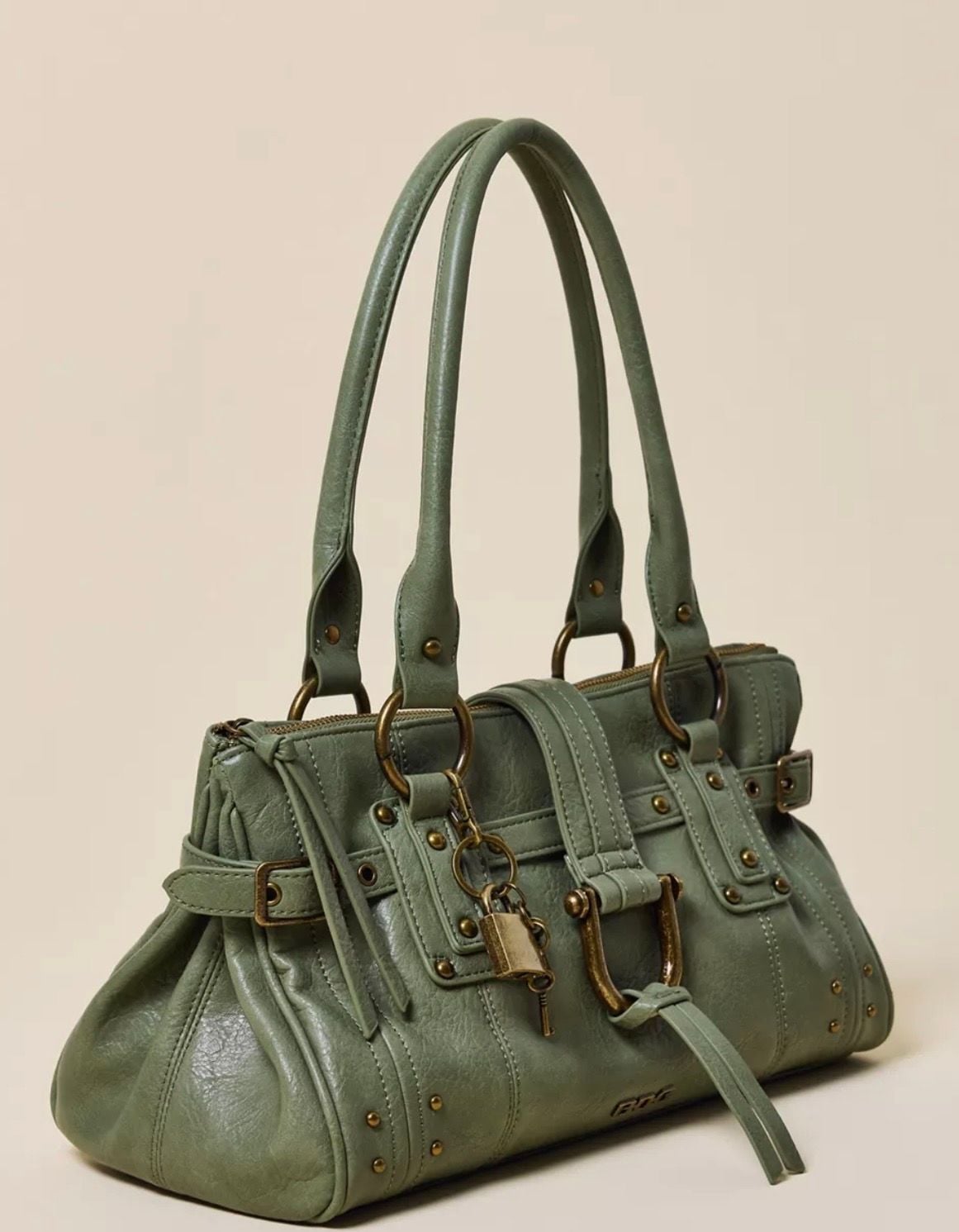 BDG Karlie Lock Shoulder Bag “eucalyptus” 4