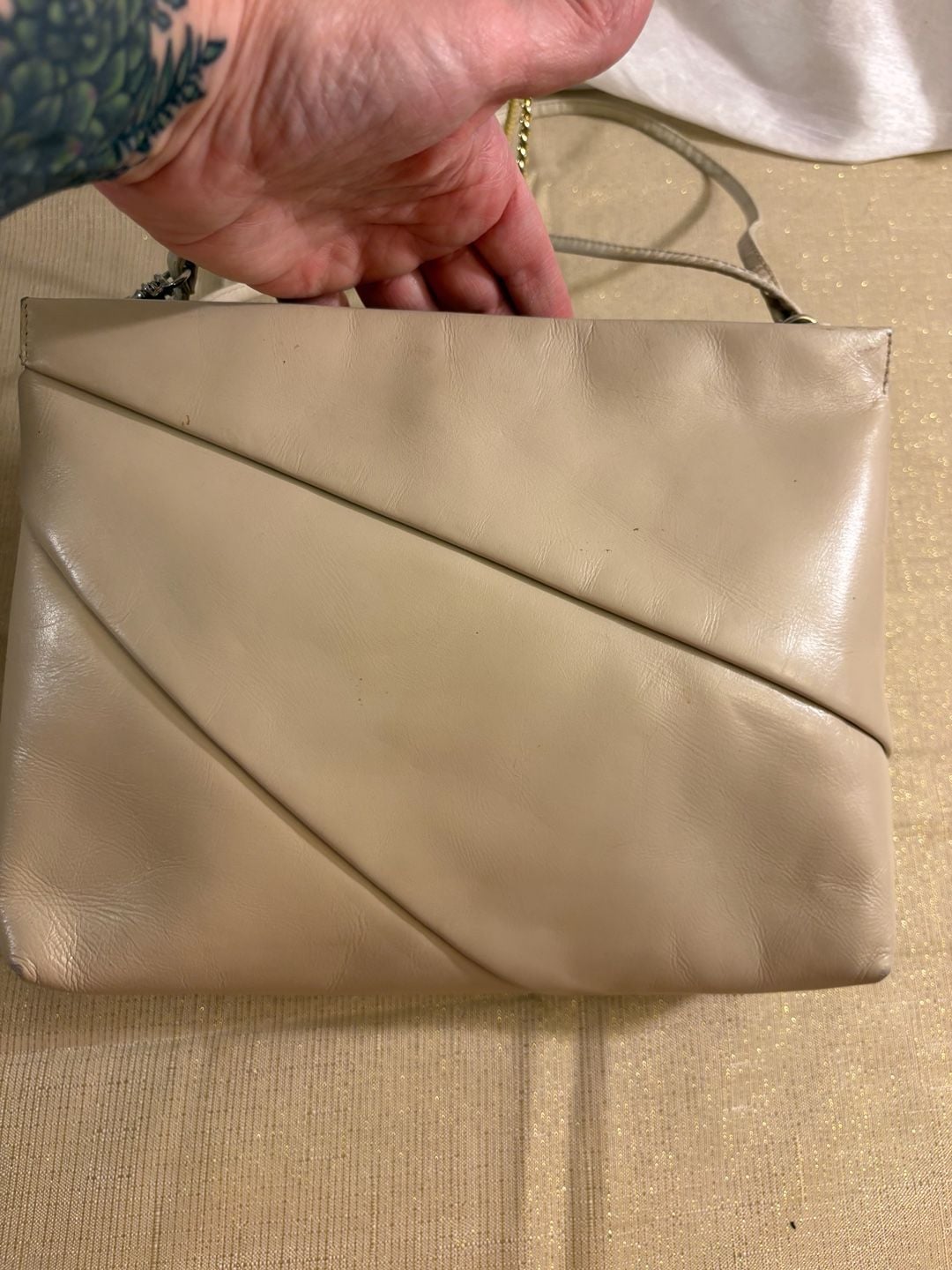 Salvatore Ferragamo Leather Shoulder Bag Beige 5