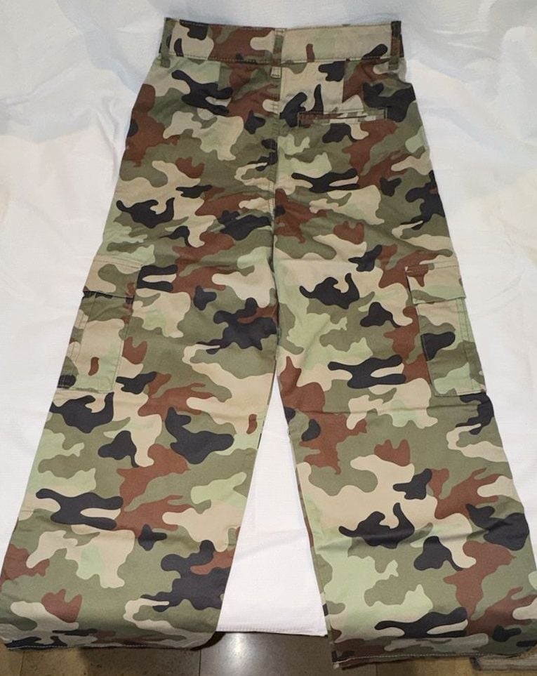 Cat & Jack Baggy Cargo Pants Size 12 Camouflage Reinforced Knee 6