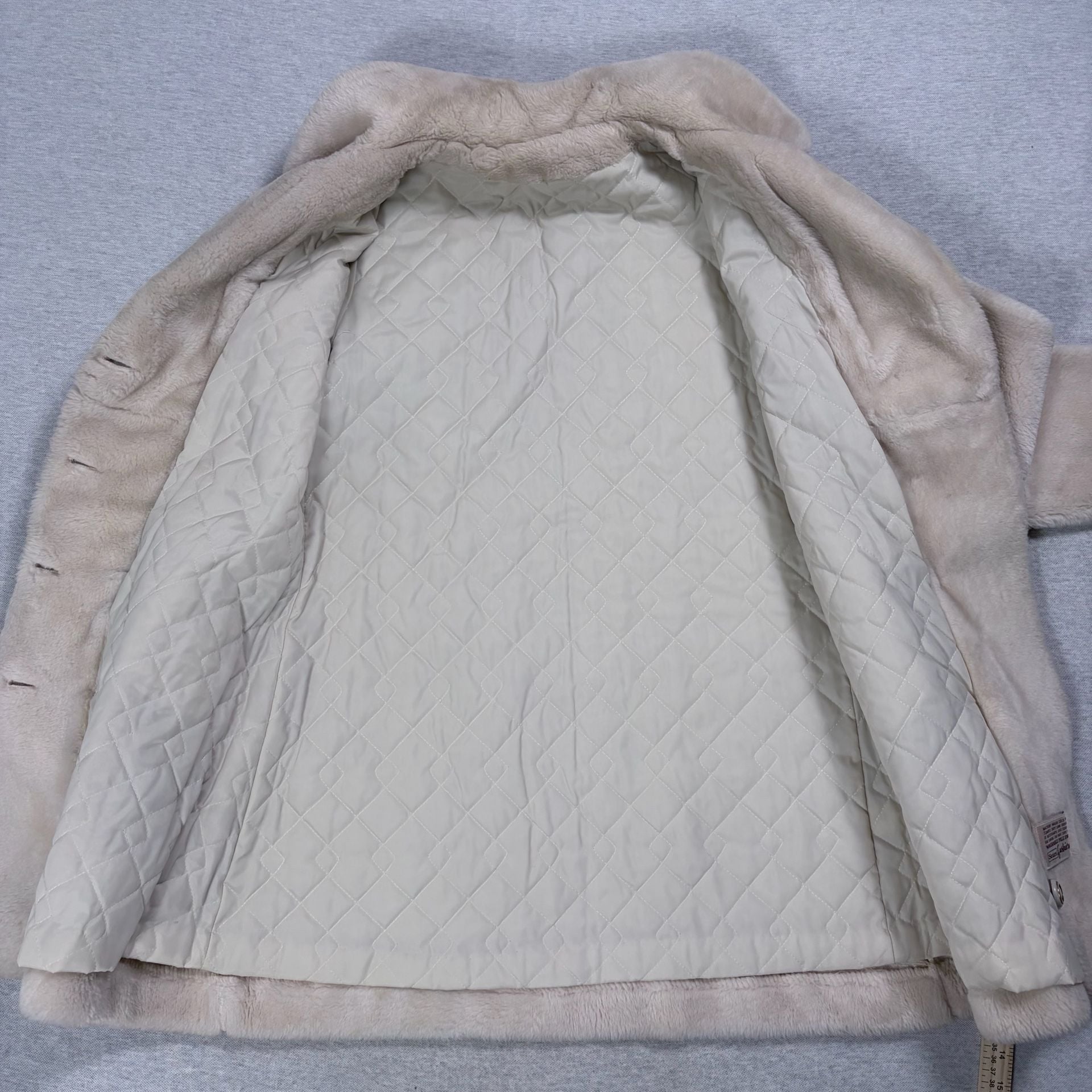 Product thumbnail 6
