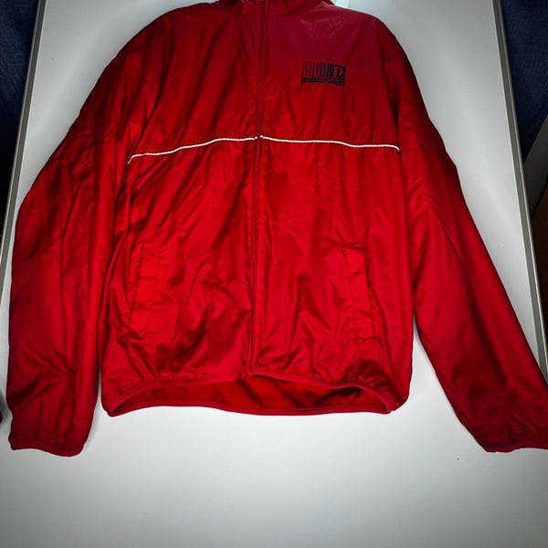Insulfoam Windbreaker Jacket Size M Red Full Zip Hooded Logo