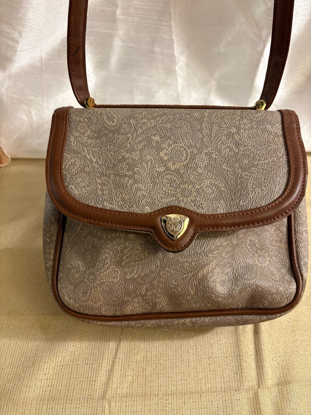 Liz Claiborne Vintage Brown Monogram Crossbody 2