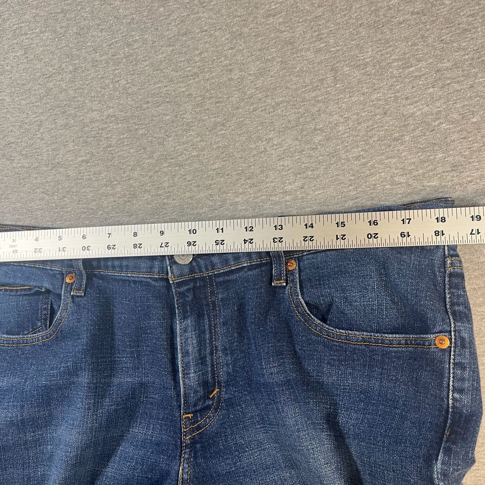 Levi Strauss & Co. 414 Straight Leg Denim Blue Jeans Women’s Size 14(36x29) 3