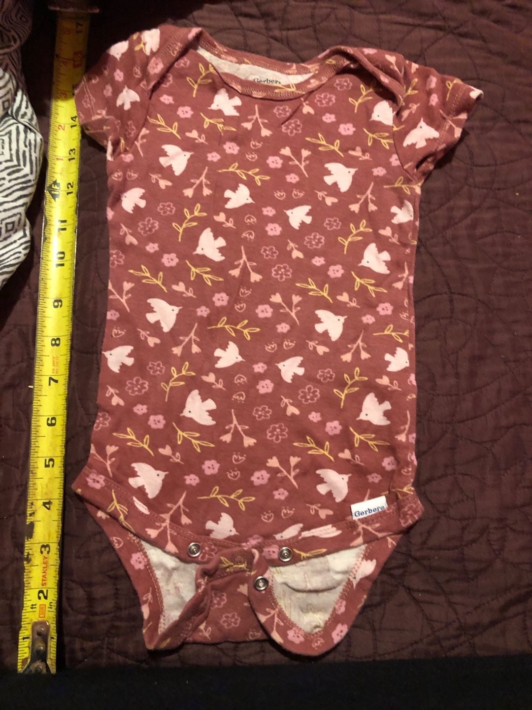 Gerber Short Sleeve Bodysuit Size 12 Months Mauve Floral Bird 2