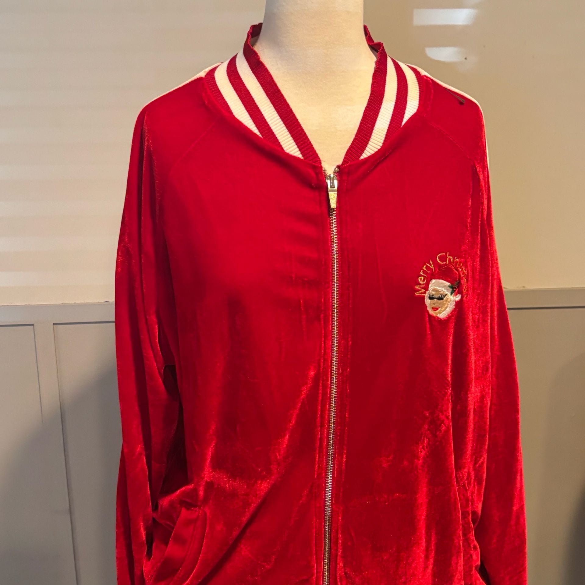 Mrs Santa Christmas Velour Sequin Track Jacket Size XL Red 12