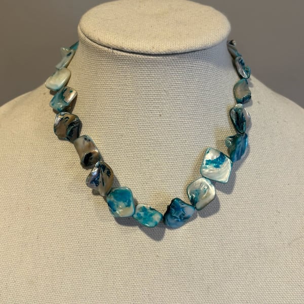 Blue white iridescent Mother Of Pearl Shell Nugget Beaded Necklace