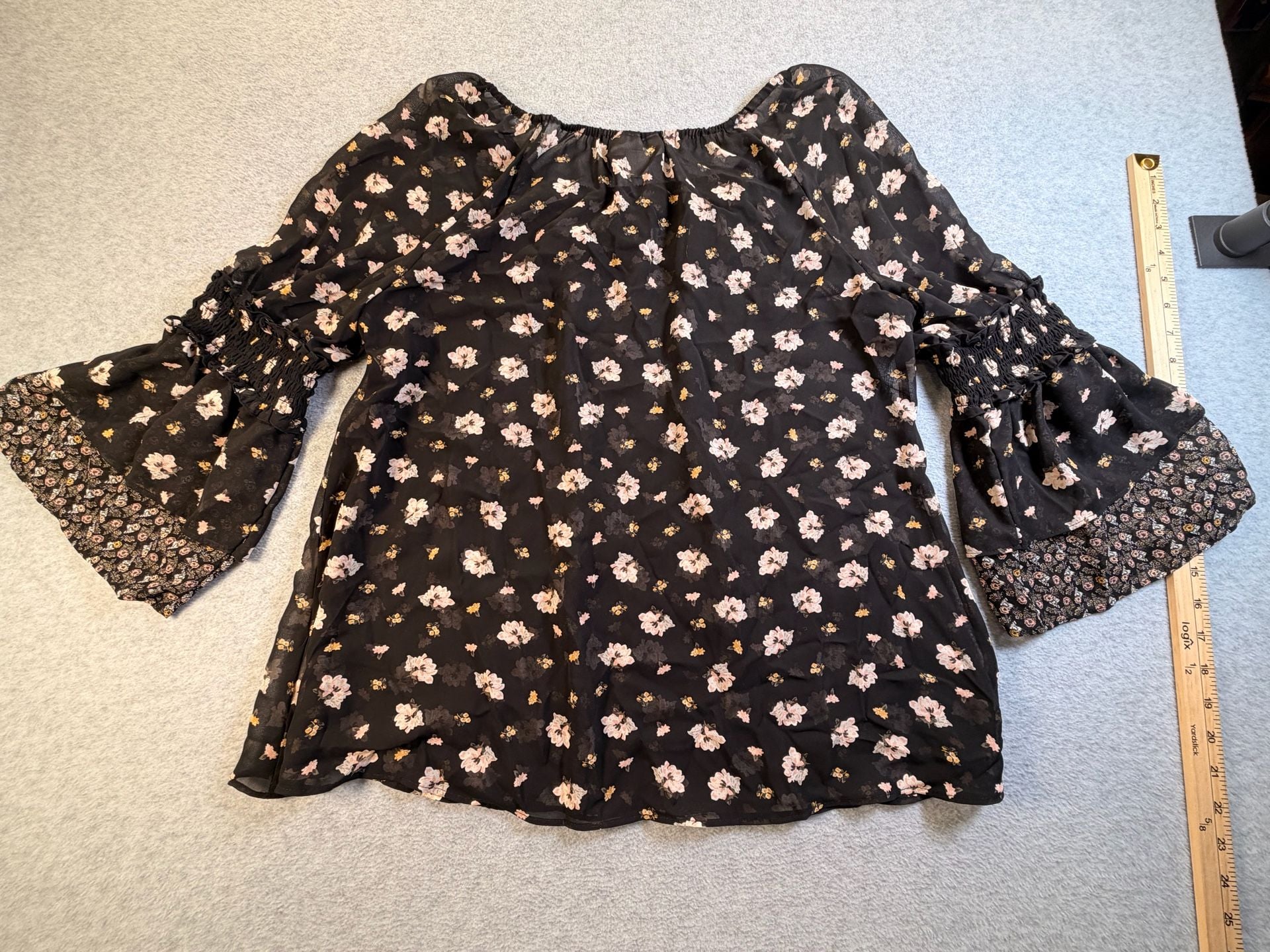 Style & Co Blouse Size M Black Floral Chiffon Smocked Bell Sleeve 7