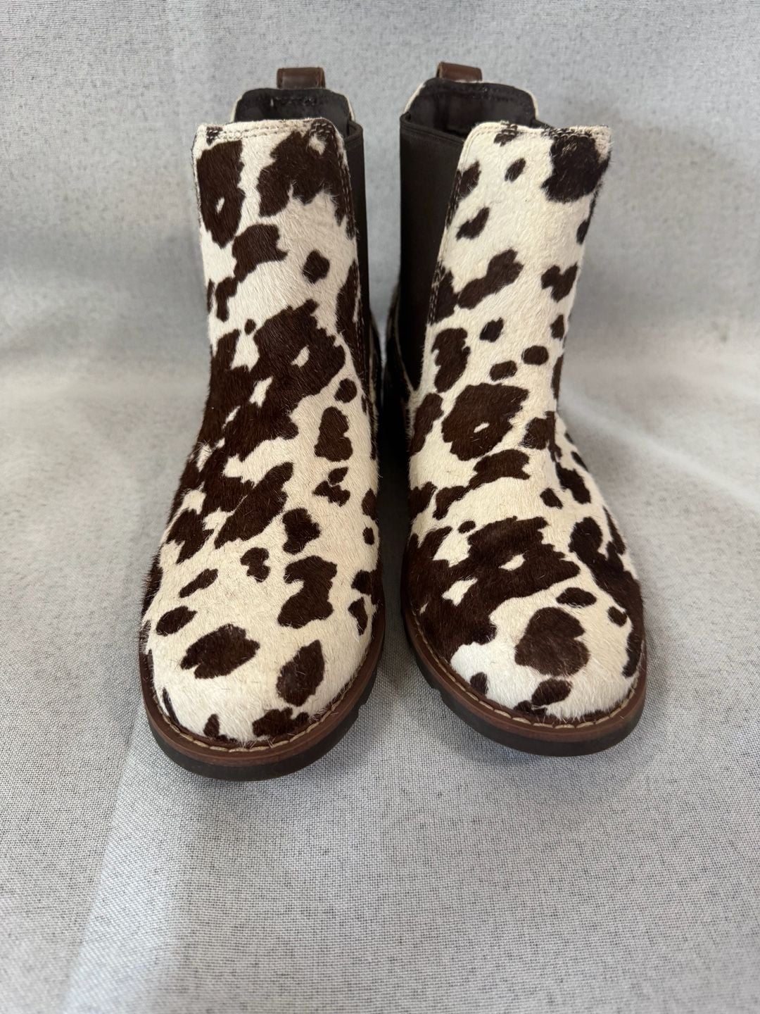 Ariat Wexford Chelsea Boots Size 7.5 Cow Print Hair On Leather 2