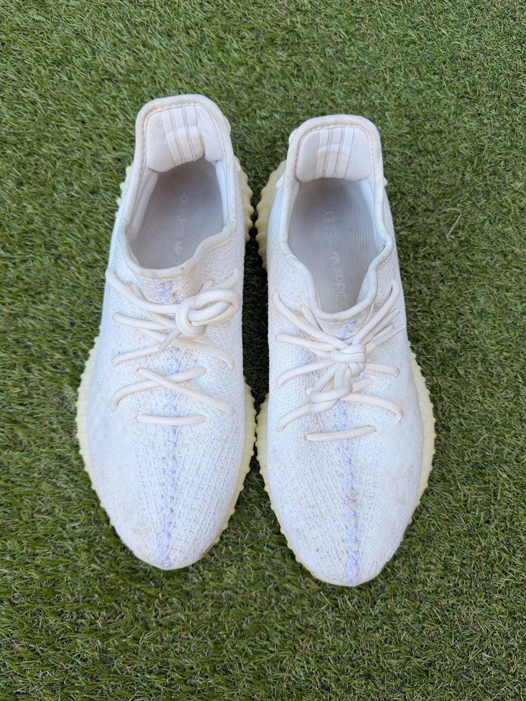 Adidas Yeezy Boost 350 V2 Cream White Sneakers 3