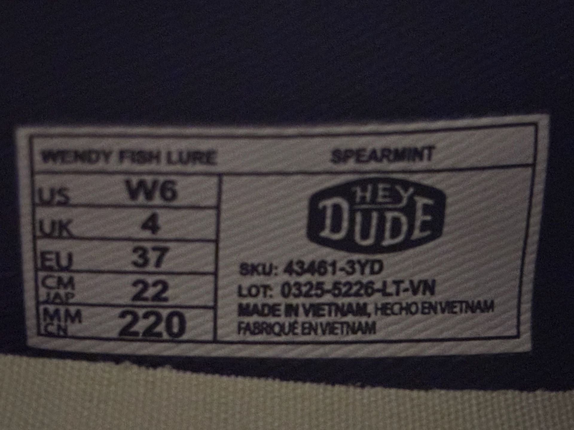 HeyDude Wendy Fish Lure Printed Casual Slip On Shoes  US W6 8