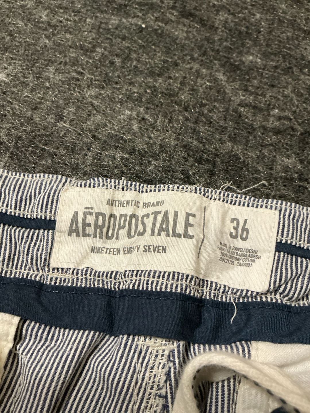 Aeropostale Cargo Shorts Mens Size 36 Blue White Hickory Striped Cotton 4