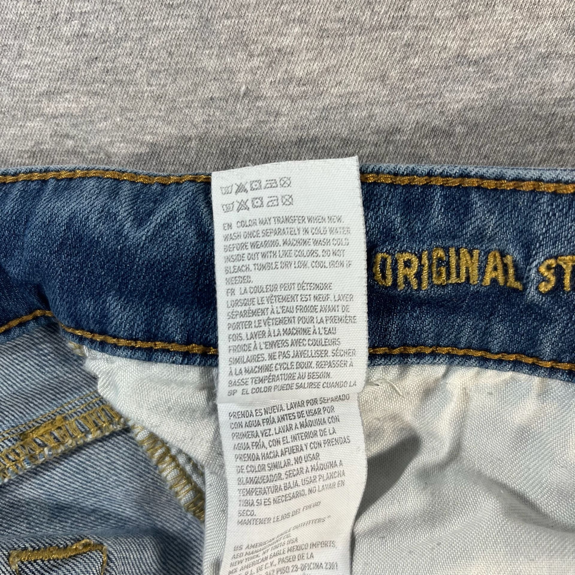 American Eagle Outfitters Straight Leg Denim Blue Jeans Men’s 32x32(30) 9