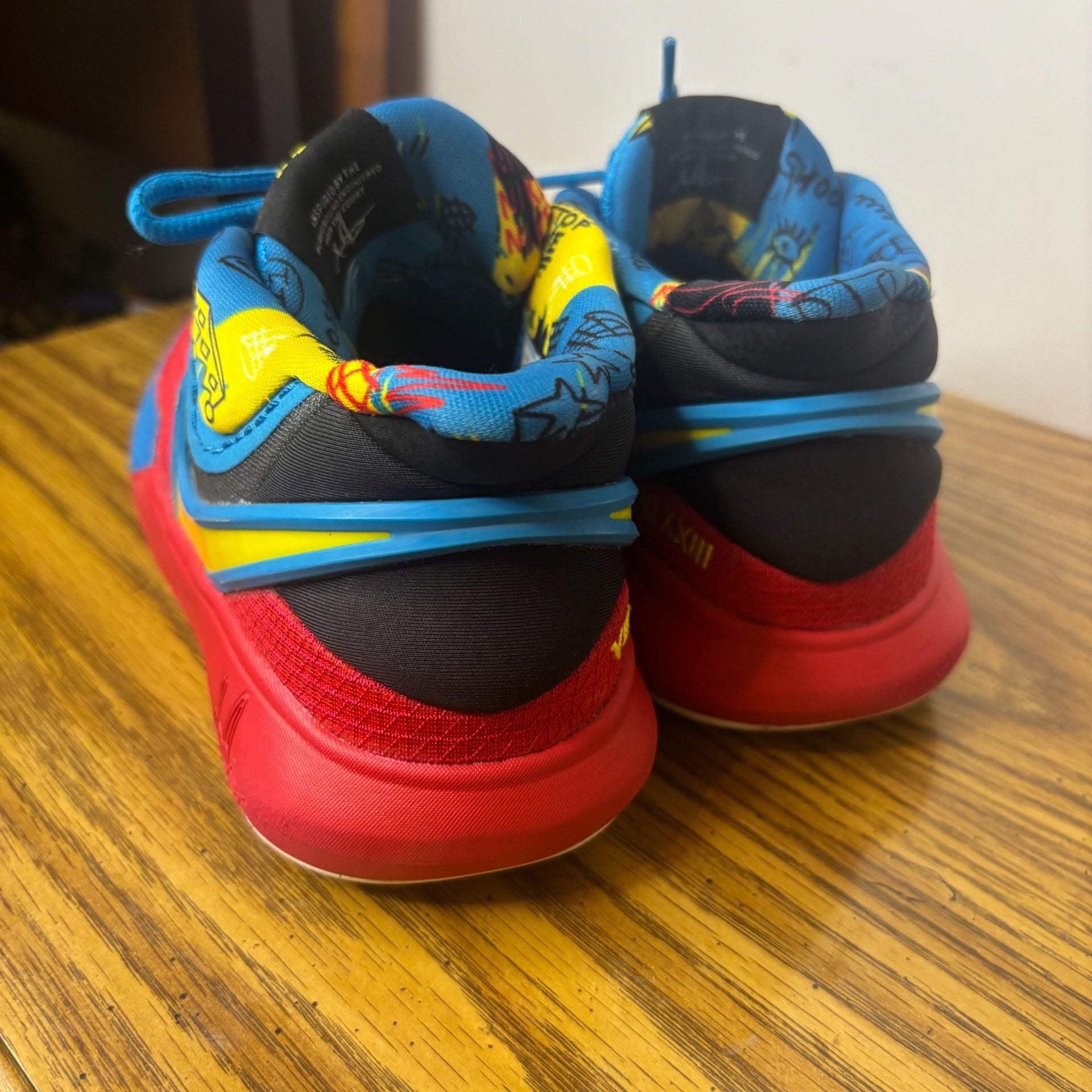 Nike Kyrie Flytrap 6 Sneakers Blue Red Yellow 6