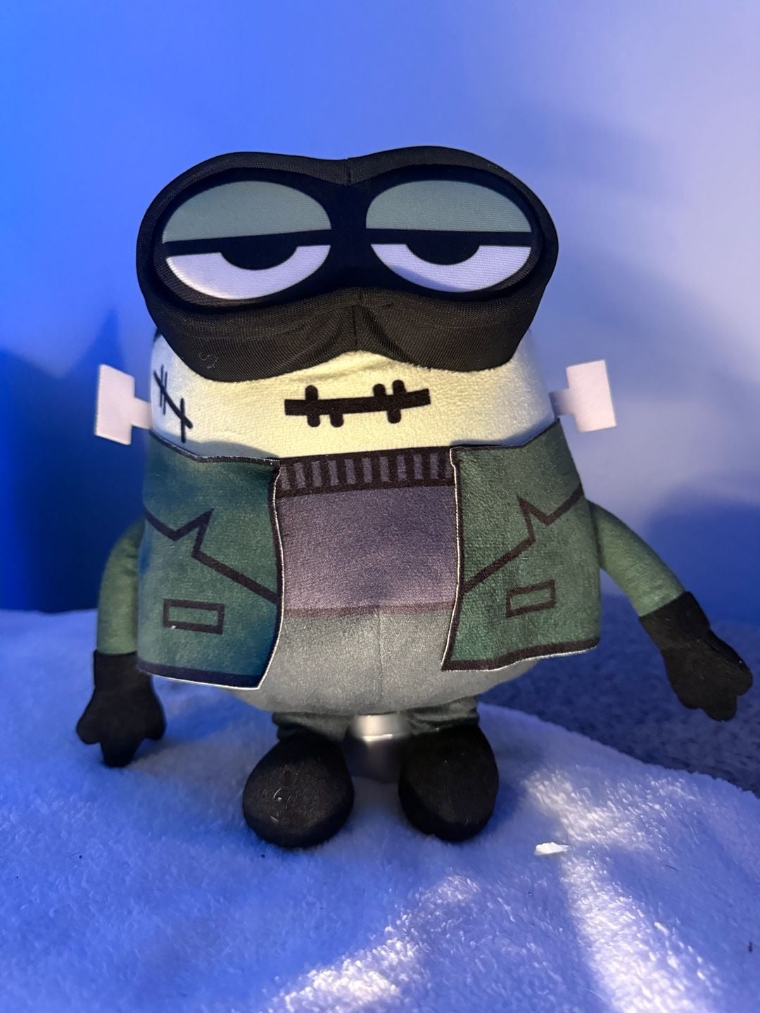 Universal Studios Despicable Me Frankenstein Monster Minion Plush 1