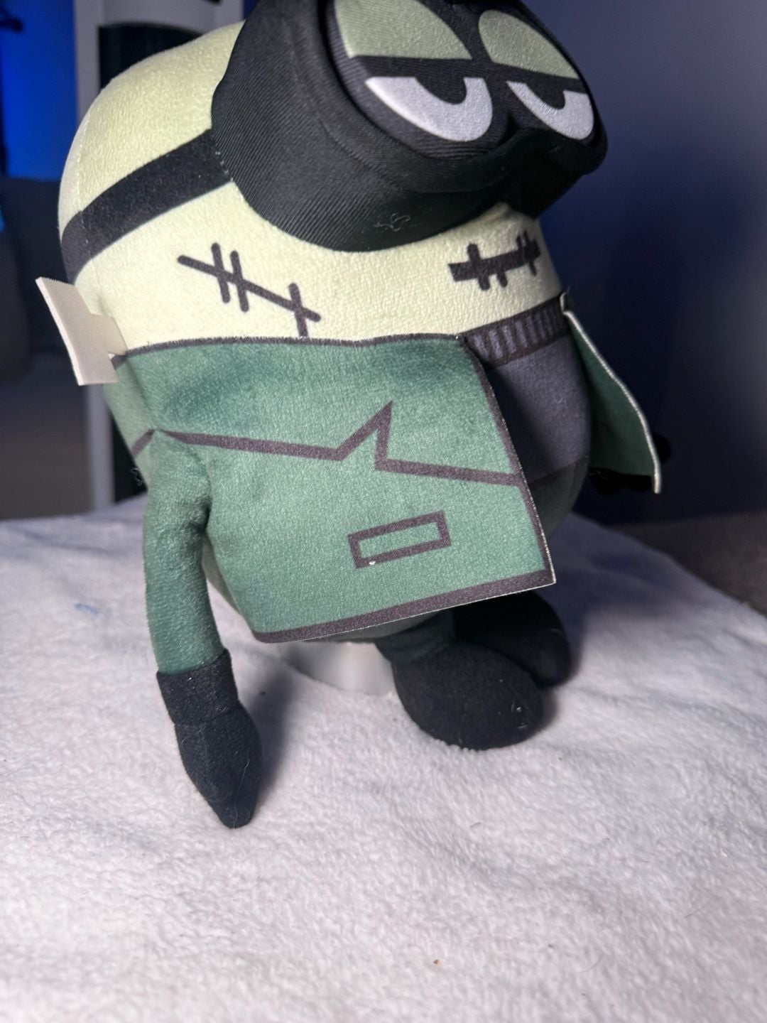 Universal Studios Despicable Me Frankenstein Monster Minion Plush 4