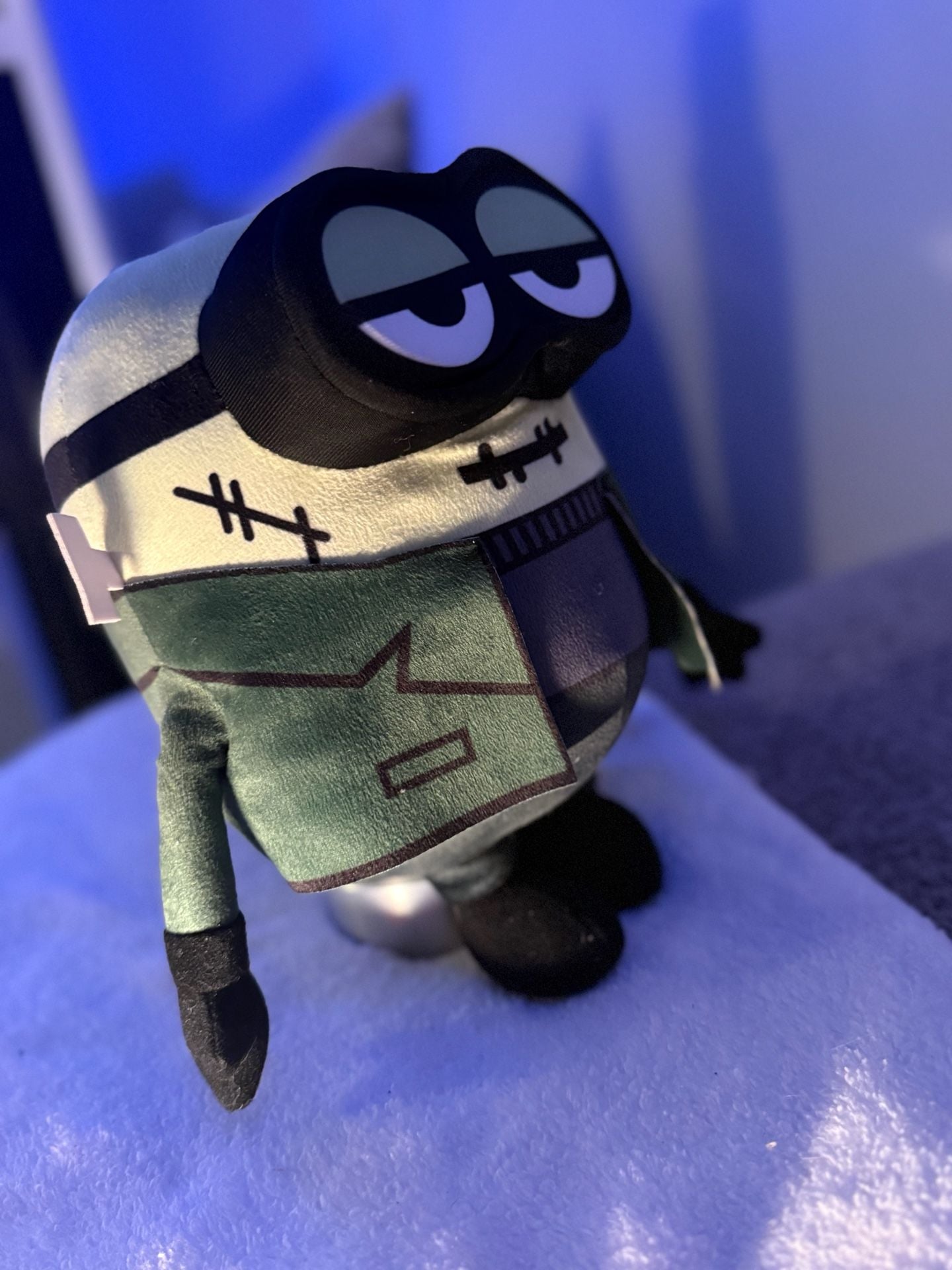 Universal Studios Despicable Me Frankenstein Monster Minion Plush 5